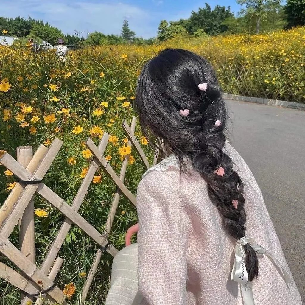 凤侣嬉春